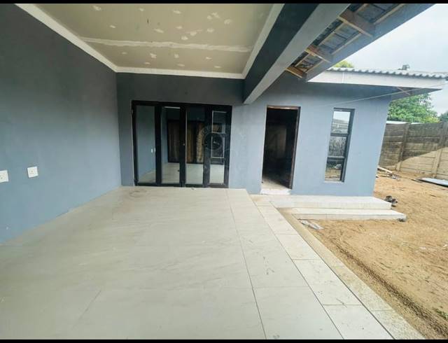 6 BEDROOM PROPERTY TO RENT IN BIRDSWOOD